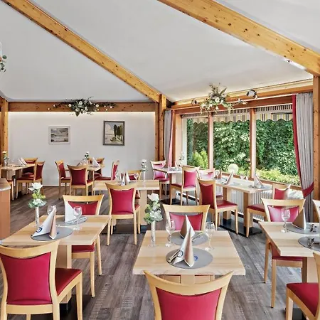 Schiff 3* Moos (Baden-Wurttemberg)