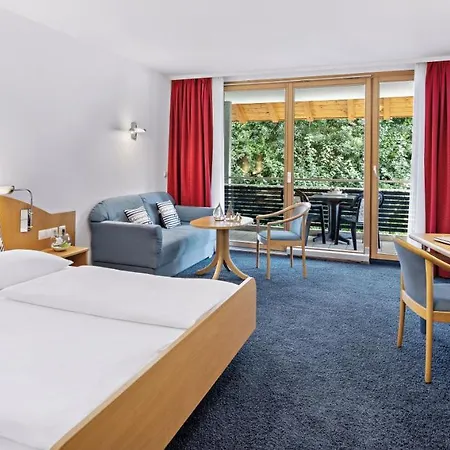 Schiff فندق موس