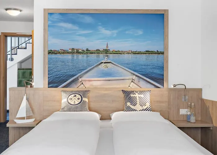 Schiff 3* Moos (Baden-Wurttemberg)